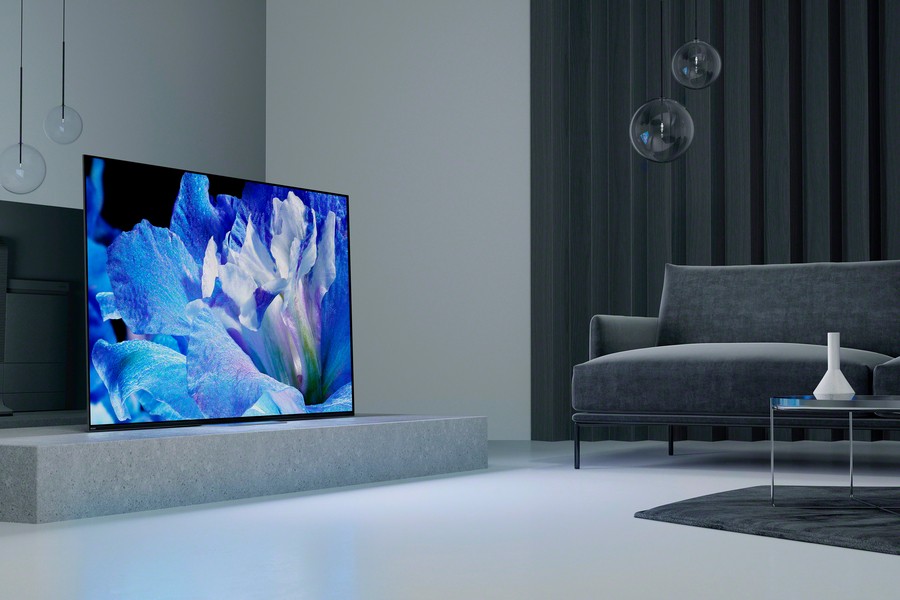 Upgrade-Your-March-Madness-Experience-with-an-8K-TV