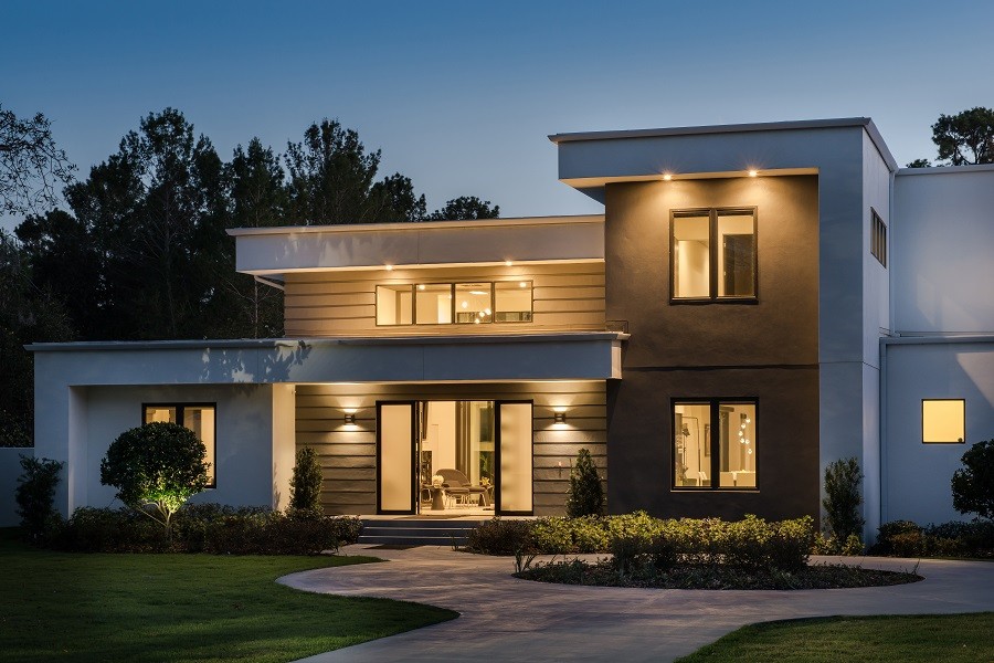 Liven-Up-Your-Night-Life-With-Landscape-Lighting-And-Lutron