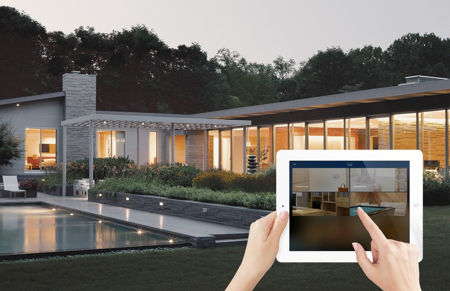 Achieve-Total-Home-Automation-with-Savant