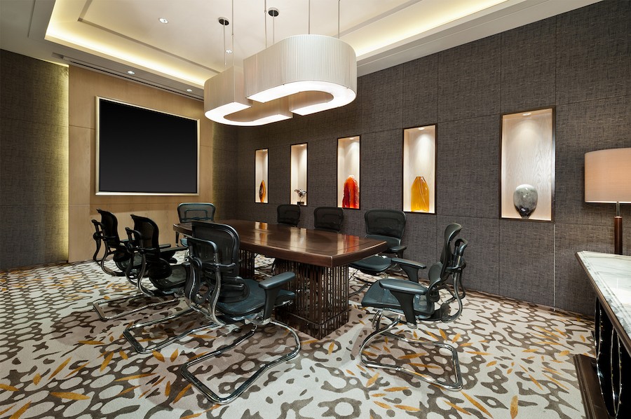 elevating-your-business-with-todays-office-technology