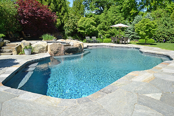 Swimming-Pool-with-outdoor-speakers-westchester-new-york-soundworks